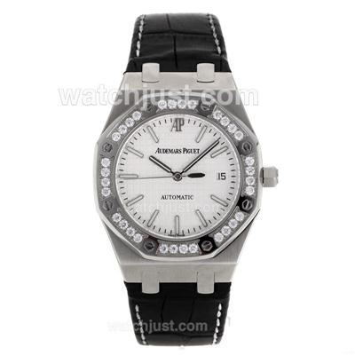 Audemars Piguet Royal Oak Swiss ETA 2824 Movement Diamond Bezel with White Checkered Dial-Leather Strap